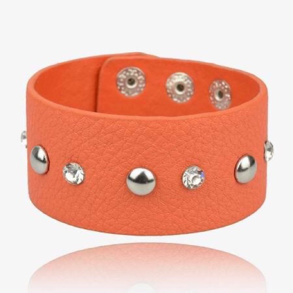 Leather Cuff Bracelets Assorted Colors & Styles - Picture 3 of 8